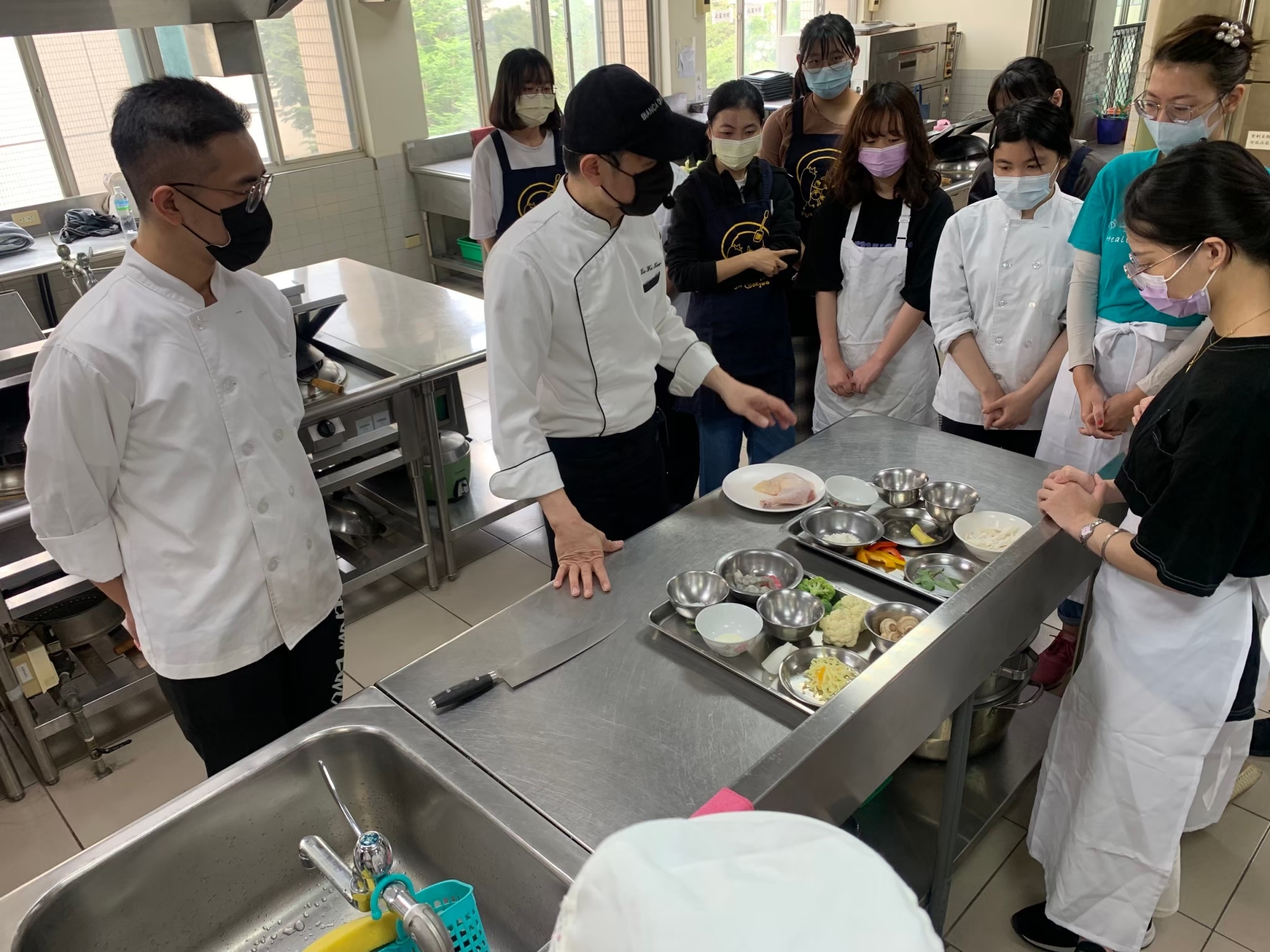 20211201大學生廚房
